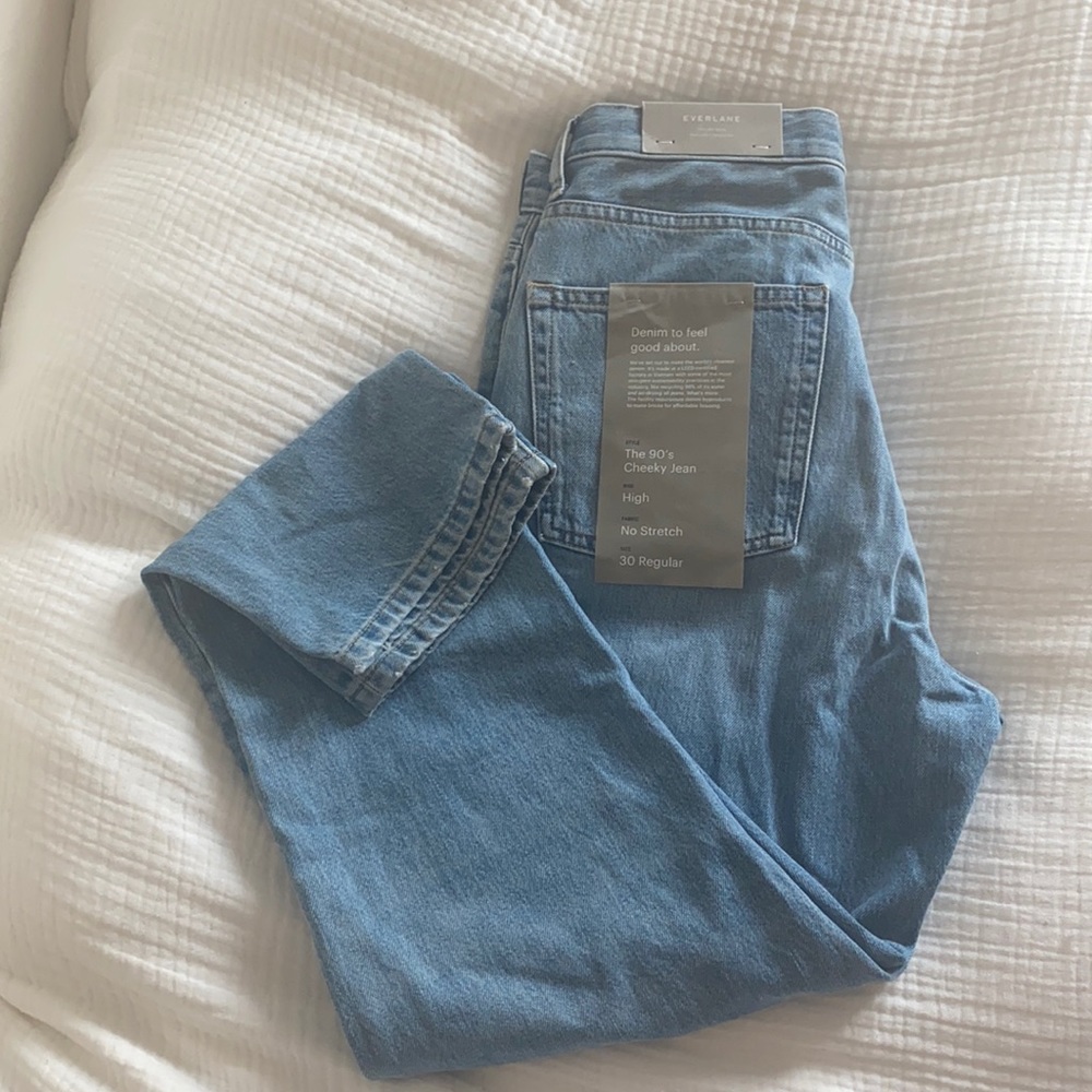 Everlane The 90s Cheeky Straight Jean